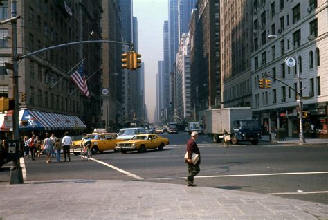 Street Scenes Of New York City In The 1970s ~ Vintage Everyday