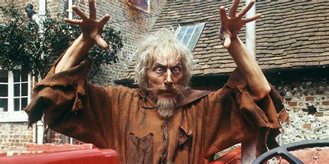 It was 5.30pm on sunday 15th february 1970 when catweazle dropped in from 1066 with the very first. Catweazle - ITV Comedy Drama - British Comedy Guide