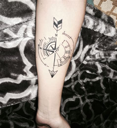 Upper Arm Clock Compass Tattoo Meaning Viraltattoo