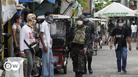 Doctors Wary Of Dutertes Militaristic Covid 19 Response Dw 0806