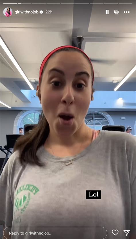 Claudia Oshry sings about weight loss drugs on the treadmill after