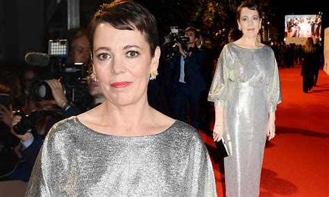 Olivia Colman 44 Celebrates Her Second Queen Role At Star Studded The