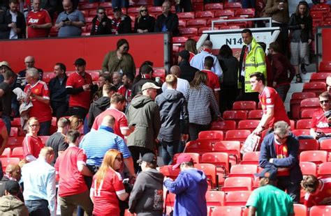 Manchester Uniteds Match With Bournemouth Abandoned After Suspect Package Discovered At Old