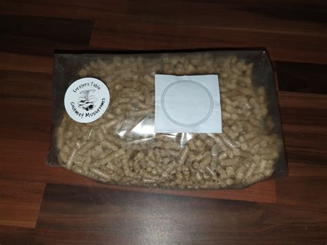 Mushroom Grow Soy Soya Hull Substrate Premium Quality Pellets 1kg