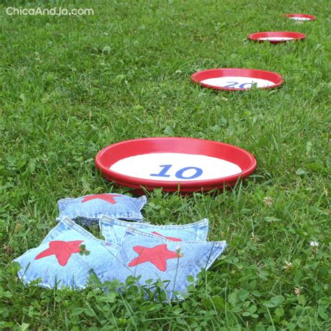 Make A Bean Bag Toss Game Chica And Jo