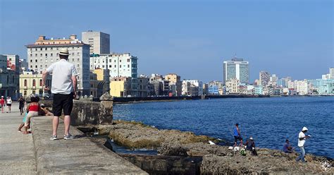 Iconic Seaside Esplanade The Malecón Of Havana Cuba