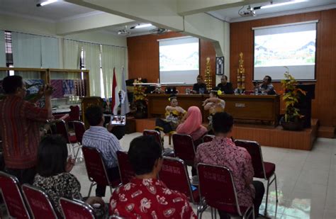 Kumpulan contoh rab taman jumat, 27 maret 2015 diposkan oleh andygo di 22.02 tidak ada komentar: Buku Pembinaan Guru dan TAS Kepala Sekolah / Madrasah ...