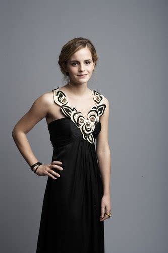 Emma Watson Photoshoot 061 Andrea Carter Bowman 2010 Anichu90