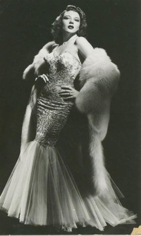 Via Vintage Photos Of Burlesque Dancers Showgirl Sparkles Pinterest