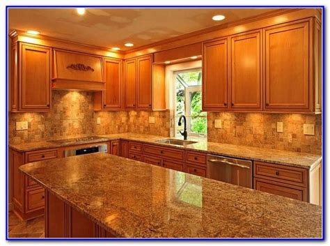 Out of kitchen paint colors that are you can find out there. Kitchen Color Schemes With Maple Wood Cabinets | Maple ...