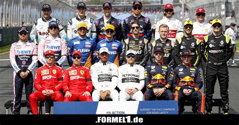 Med blot et enkelt klik, vil samtlige tv events fra formel 1 2021 blive lagt ind i din kalender. Formel 1 2020: Übersicht Fahrer, Teams und Fahrerwechsel