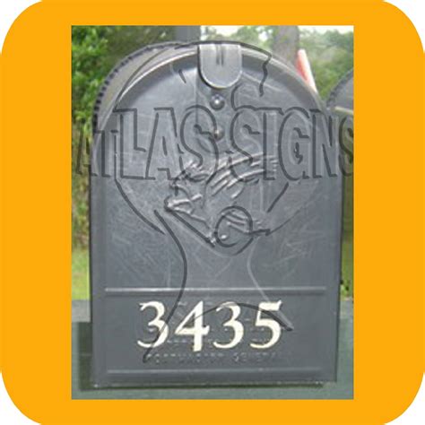 Redressed traditional style custom mailbox numbers. LARGE Mailbox: Gold Numbers (Front) | GoAtlas