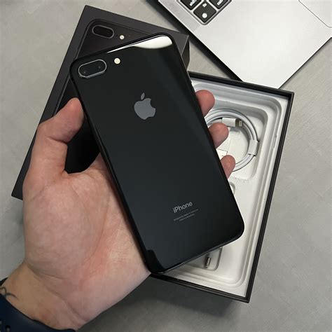 IPhone 8 Plus 128GB PRETO Seminovo LS