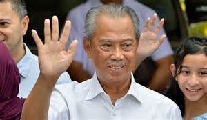 Primer ministru de malasia (ast); New Malaysia PM sworn in amid crisis, Mahathir fights on ...