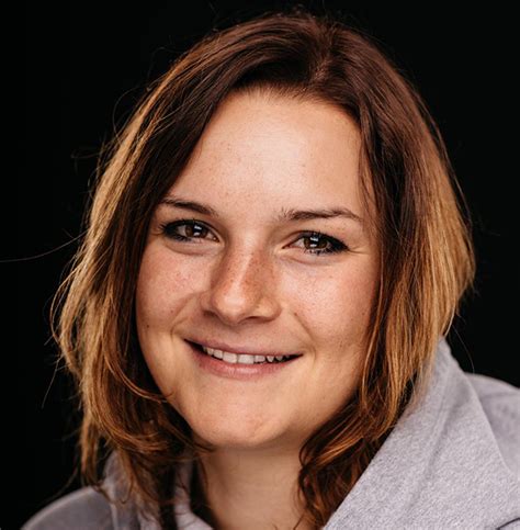 She competed at the 2018 winter olympic games. Ramona Siebenhofer im Skiweltcup.TV-Interview: „Die Siege ...