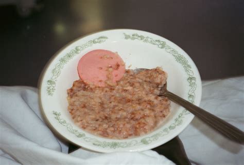 Bubur ayam juga menjadi salah satu makanan yang enak disantap kapan saja. 10 Menu Makanan Untuk Pasien Rumah Sakit, Nomor 8 Tak Banyak Disangka Orang - Halaman all ...