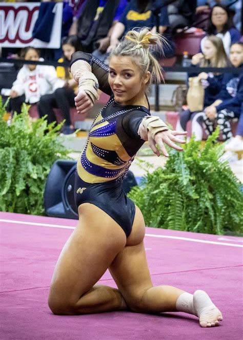 pin by pachonko on hot gymnasts sexy sports girls female gymnast beautiful athletes