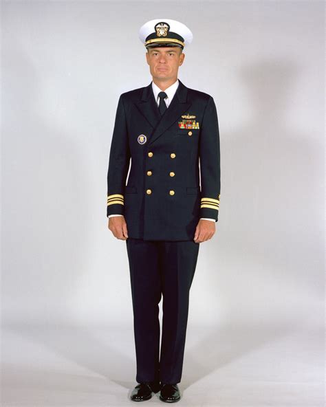 The house managers wrapped up their arguments against president trump on jan. لا تقهر تواصل مسافة officer dress uniform ...