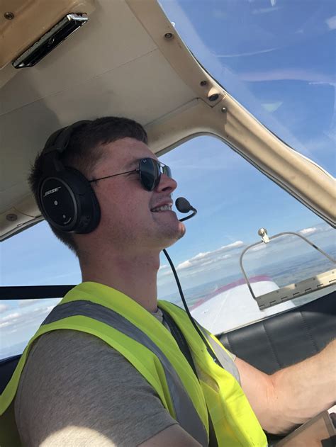 The beginner's guide to becoming a commercial pilot - Wings Alliance
