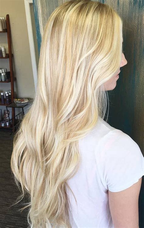 You have to be careful not to overdo the ashy shade, otherwise, it might look to close to silver, which is not always a. Top 40 Blonde Hair Color Ideas | Platinum blonde hair ...
