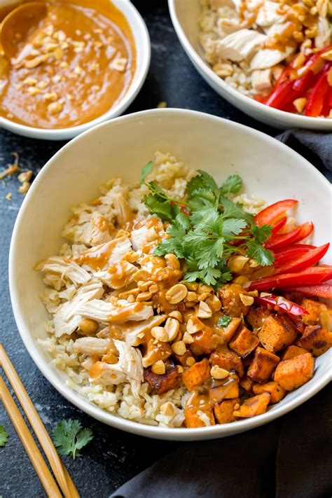 This sauce is great served with plain white rice too along with scrambled eggs or with egg rolls/ spring rolls. Chicken Bowls (Veggie Brown Rice and Peanut Sauce ...