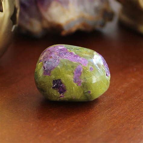 Atlantisite Is A Combination Of Green Serpentine And Purple Stichtite