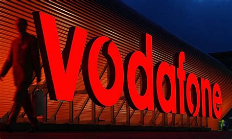 Vodafone group plc (/ ˈ v oʊ d ə f oʊ n /) is a british multinational telecommunications company. Vodafone Portugal: Receitas de Serviços crescem 2,2%