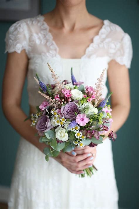 14 Fresh And Fabulous Springsummer Wedding Bouquets