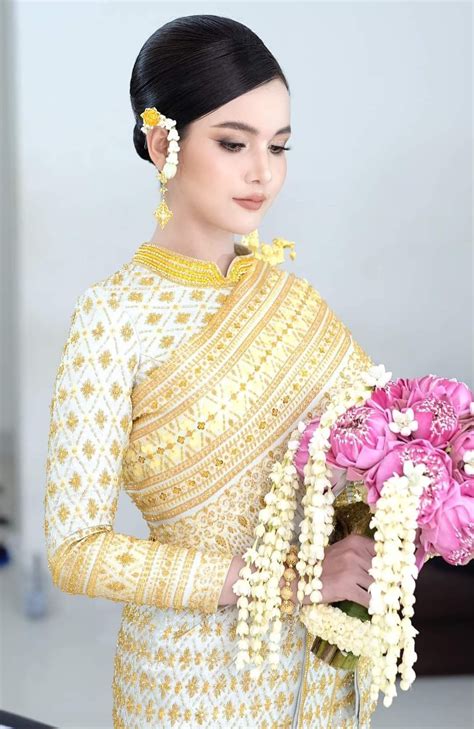 traditional bride traditional wedding dresses cambodian dress china girl beautiful