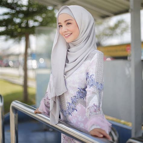Namun itu semua biasalah bila sudah meningkat usia. Baju Raya Ariani 2020 - BAJUKU
