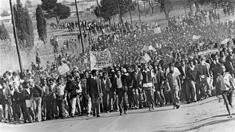 9 Unforgettable Moments From South Africas Anti Apartheid