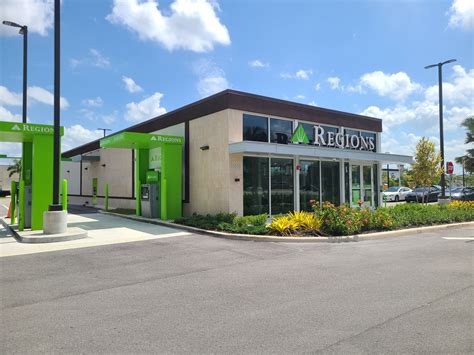 16000 Pines Blvd, Pembroke Pines, FL 33082 | LoopNet