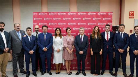 Diplomada La Nueva Promoción Del Mba De La Cámara De Oviedo La Nueva