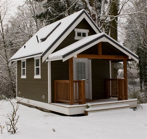 ← having ideal tiny house bathtubs. The Tiny House Movement - Part 1