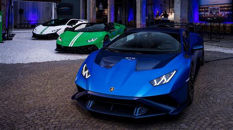 Lamborghini Milano Tasar M Haftas Nda Y Ld N M Huracan