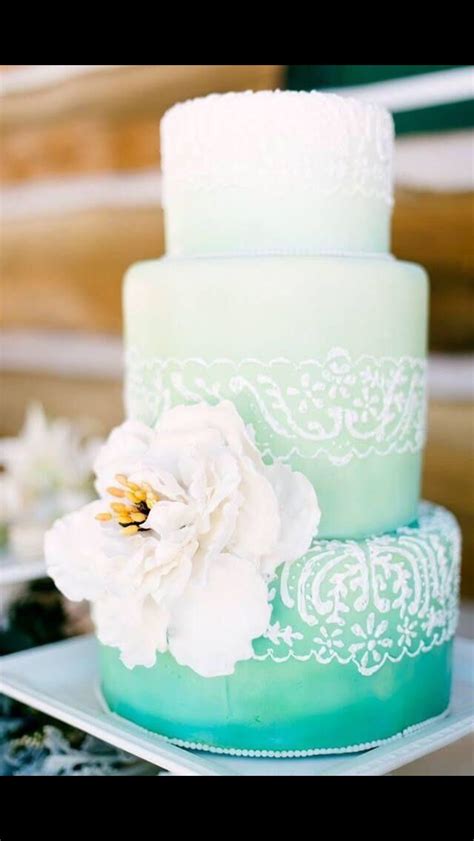 Ombré Mintteal Wedding Cake Creative Wedding Cakes Beautiful Wedding