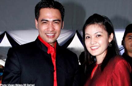 Jamal yunos elak jumpa dr m kerana 'suwey'. It's a baby girl for Malaysian astronaut and wife