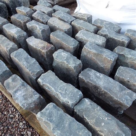 Antique And Reclaimed Listings Reclaimed Slim Granite Cobbles Salvoweb Uk