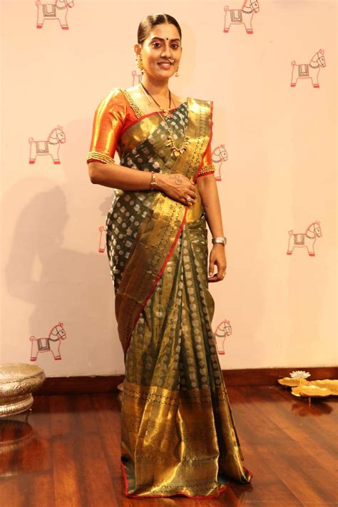 beautiful saree silk sarees sari indian woman fashion saree moda fashion styles
