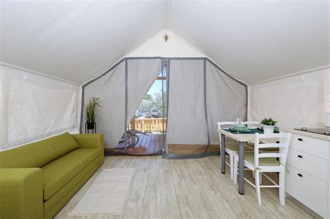 Mobile Homes Naturist Camping Fkk Sovinje Island Pasman Tkon Croatia Season Deals From €221