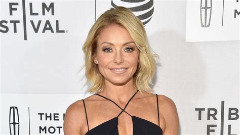 Kelly Ripa Gives Details On Choosing New Co Host