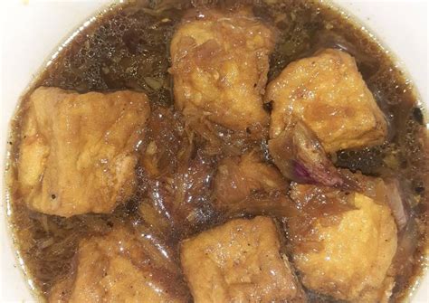 Semur ayam tahu ini sangat cocok disajikan bersama nasi yang masih hangat, ditambah sambal terasi akan lebih nikmat. Resep Semur tahu simple oleh Mama Shanum A.Z - Cookpad