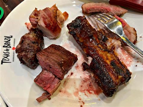 At Texas De Brazil It S The Smorgasbord Of Meat That’s Drawing A Crowd Grow Omaha