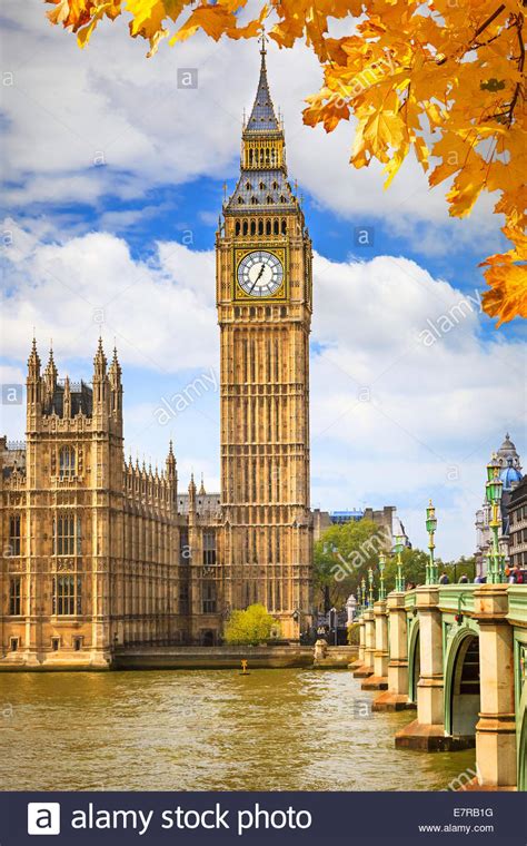 It's often extended to refer to the great clock and the clock tower, which was officially renamed elizabeth tower to celebrate the diamond jubilee of elizabeth ii in 2012. Big Ben in London Stockfotografie - Alamy