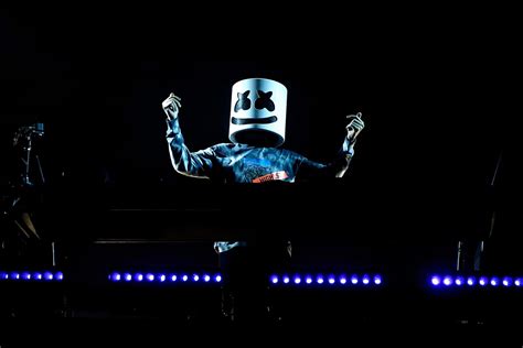 Marshmello And Bastille’s ‘happier’ Is The First Song To Spend A Full Year At No 1 On The Dance