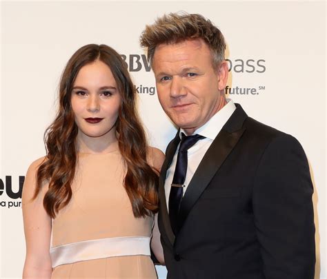 Gordon Ramsay S Teenage Daughter Holly Sparks Meltdown In Skintight Black Dress What A Beauty