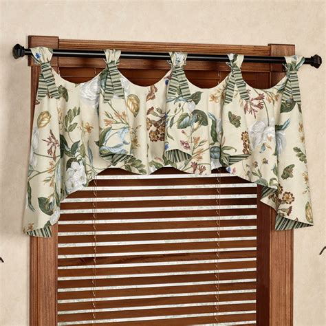 Window Valances Can Change The Feel And Look Of A Room