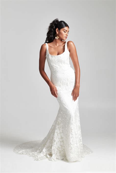 sleeveless scoop neckline floral embroidered tulle fit and flare wedding dress kleinfeld bridal