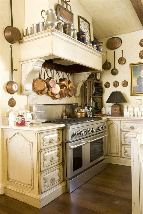 Vintage French Country Kitchen Thegouchereye