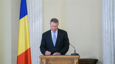 Born 13 june 1959) is the president of romania. Preşedintele Klaus Iohannis a promulgat legea privind ...